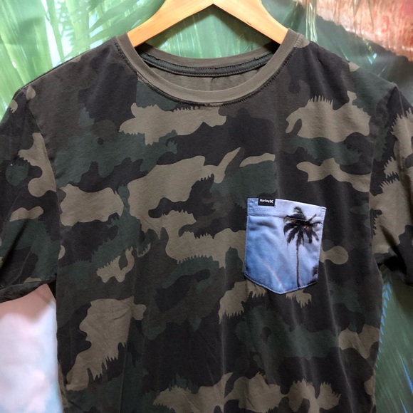 (❌SOLD) Hurley camouflage tee - Picture 2 of 4